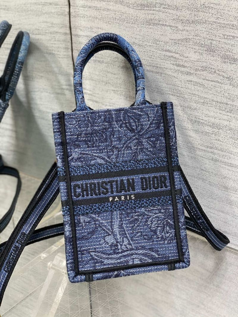 Christian Dior Shopping Bags